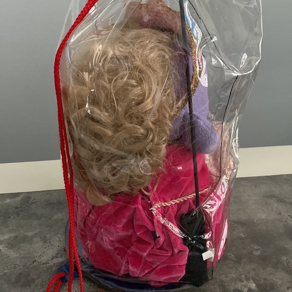 The Muppet Whatnot Workshop FAO SCHWARZ Princess - Picture 3 of 16